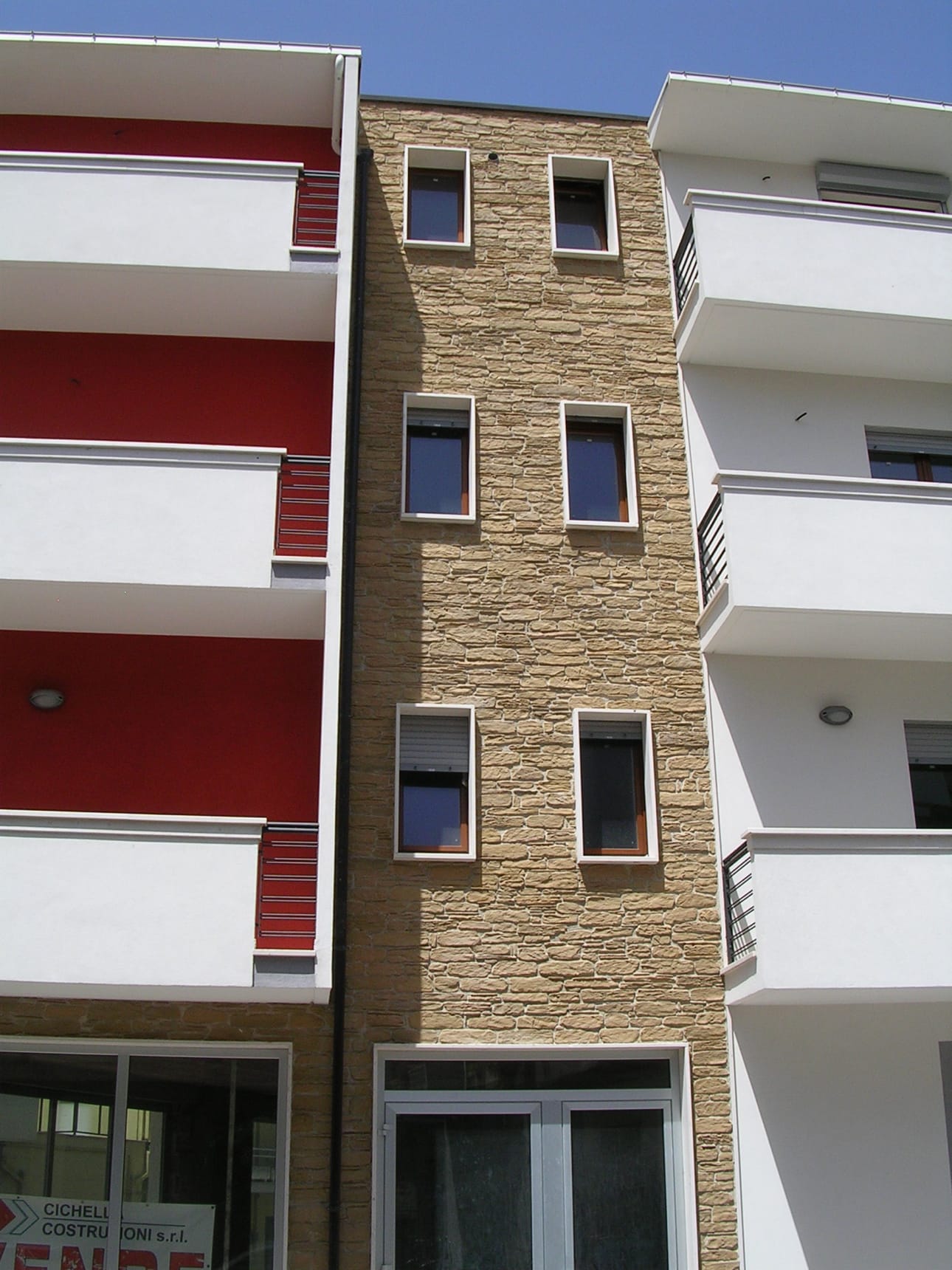 Immobile Residenziale e Commerciale in Via Piave a Pratola Peligna vista 6